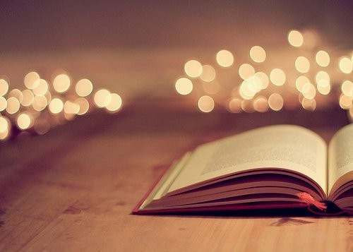 Każdy jest jak książka, tylko ludzie mają róże okładki.