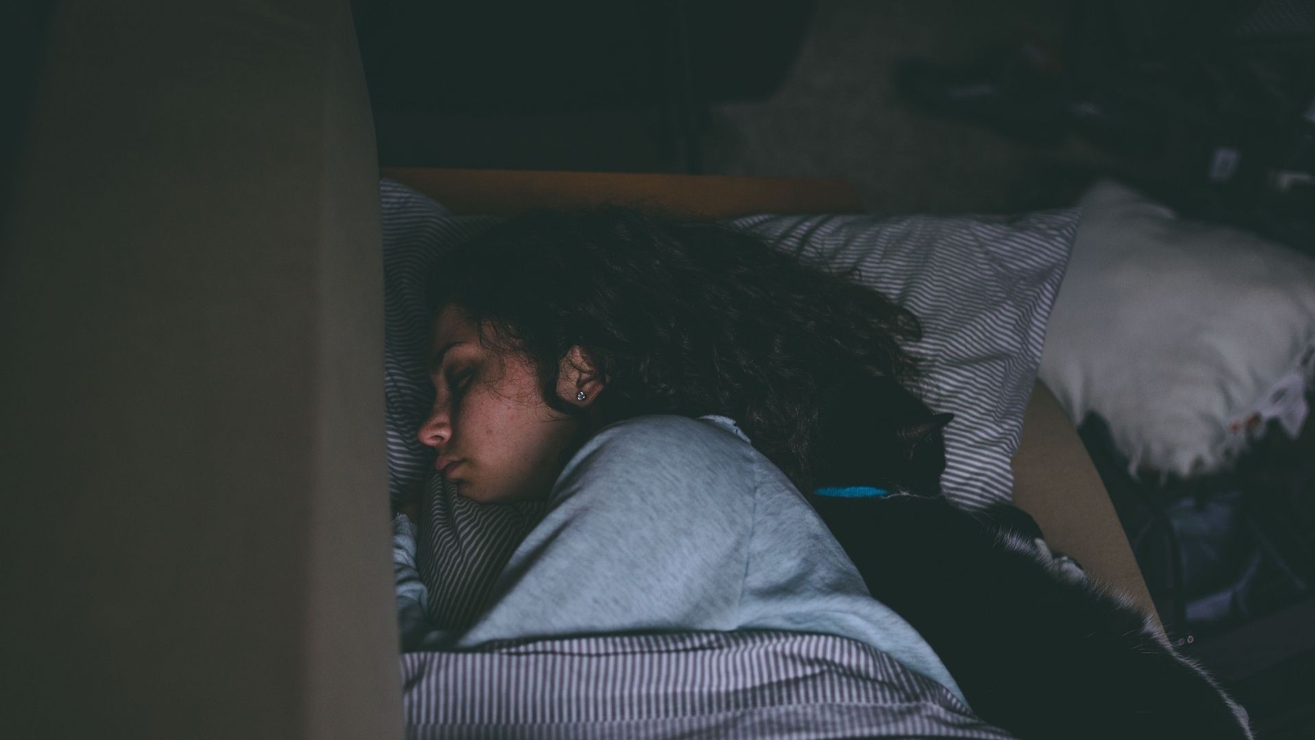 Bezdech senny – czym jest i dlaczego jest taki groźny?