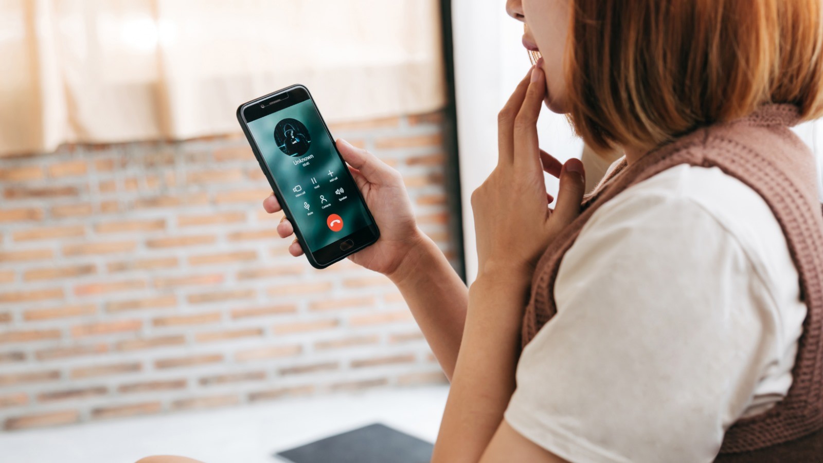 ING Bank Śląski bije na alarm! Oszuści mają nową, wyjątkowo sprytną metodę