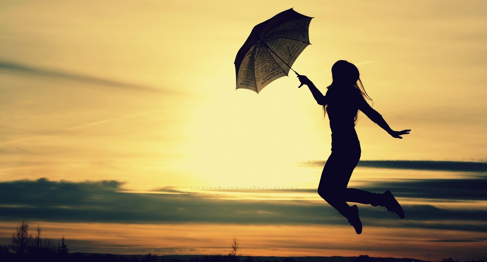 […] szczęście jest egoistyczne i obywa się bez obcych.