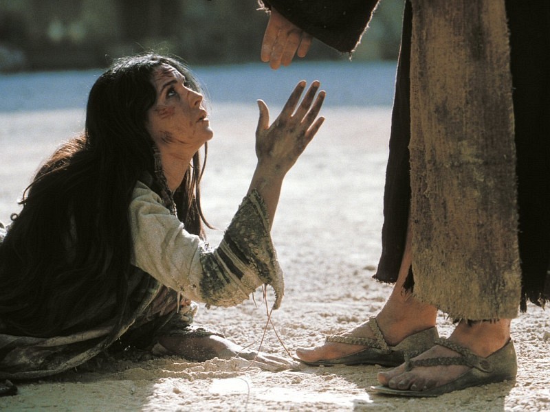 Nigdy nie patrz na nikogo z góry, chyba, że pomagasz …