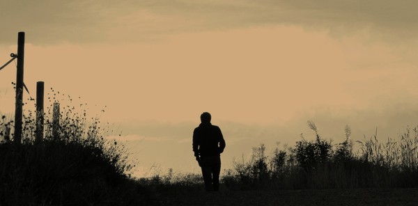 Życie bez ludzi, których się kocha, jest samotnością.