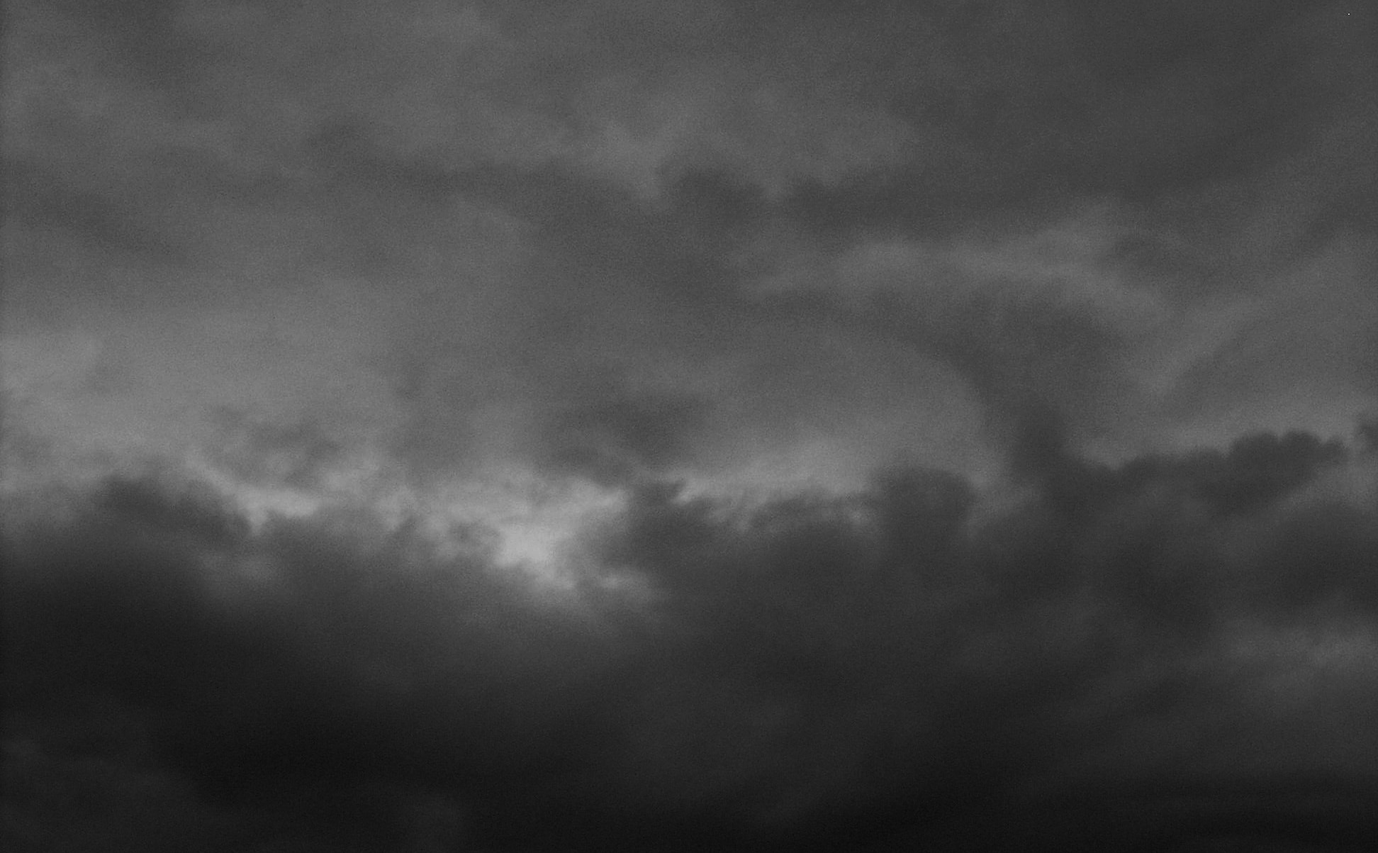 I może dobrze, że los nie postawił na nas. W …