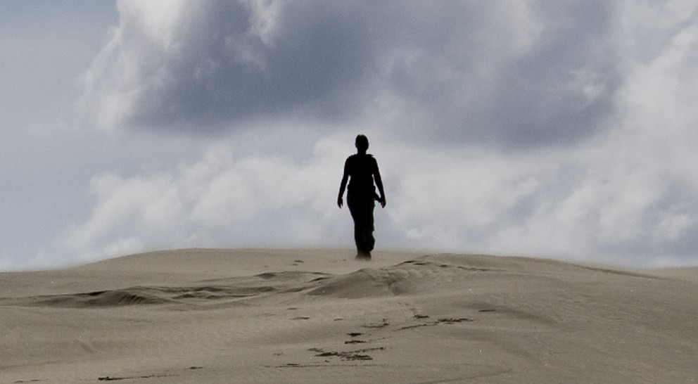 Samotność wzmacnia.