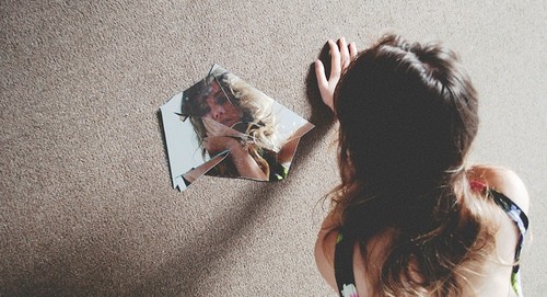 Nadzieja jest czasem tak wielka, że nie można jej znieść.