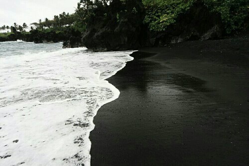 Angażowanie się było piekielnie męczące.