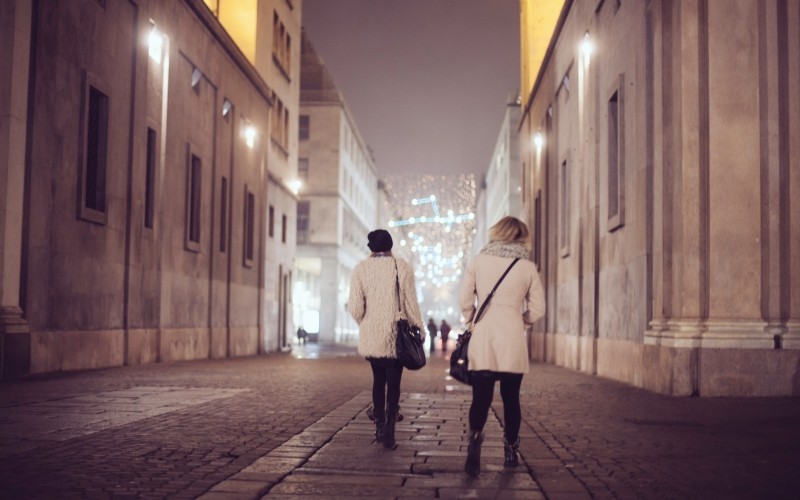 Przyjaźń często rodzi się ze spotkania od którego nikt nie …