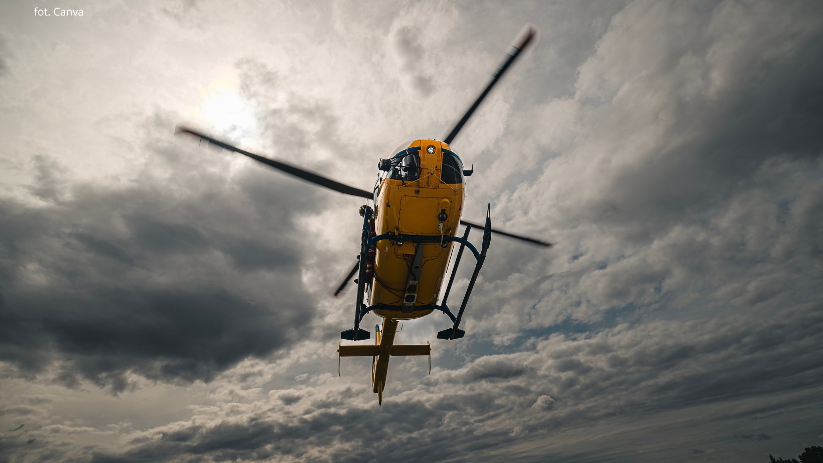 Katastrofa śmigłowca na Podkarpaciu! Nie żyją dwie osoby!