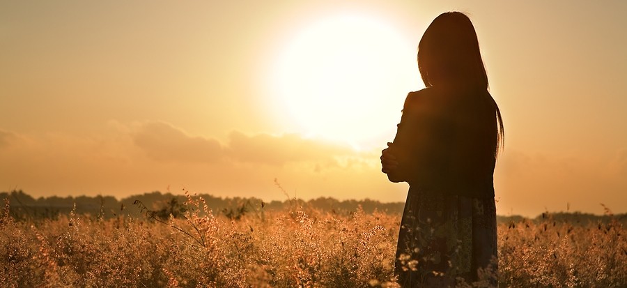 Najmroczniejszym cieniem kładącym się na ludzkiej egzystencji jest śmierć, a …