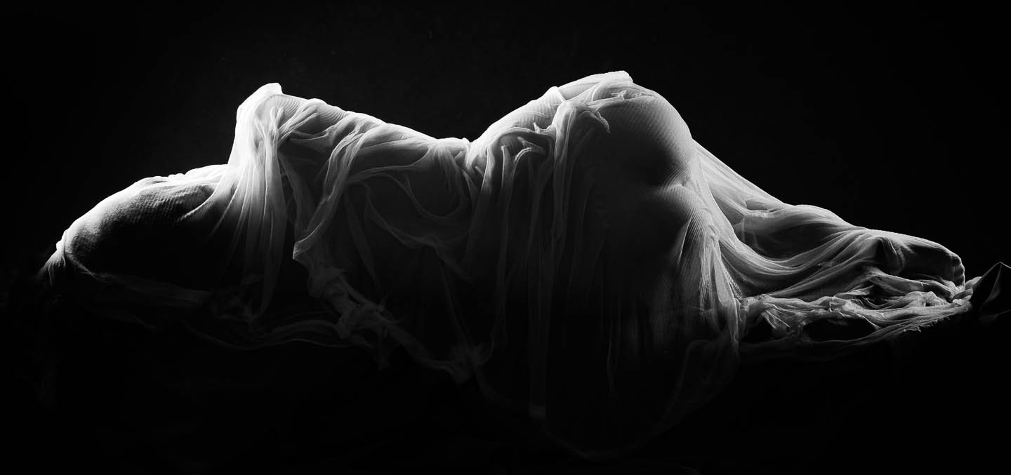 Twoje nagie ciało powinno należeć tylko do tych, którzy zakochują …