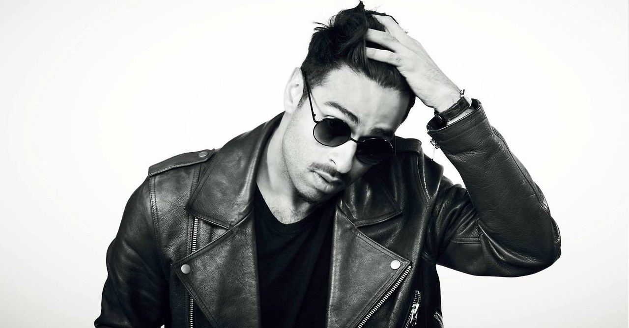 (…) nie jest się tym, kim się jest – jest …