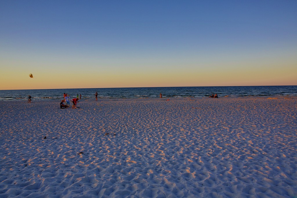 Świat nie zginął i nie spłonął. Przynajmniej nie cały. Ale …