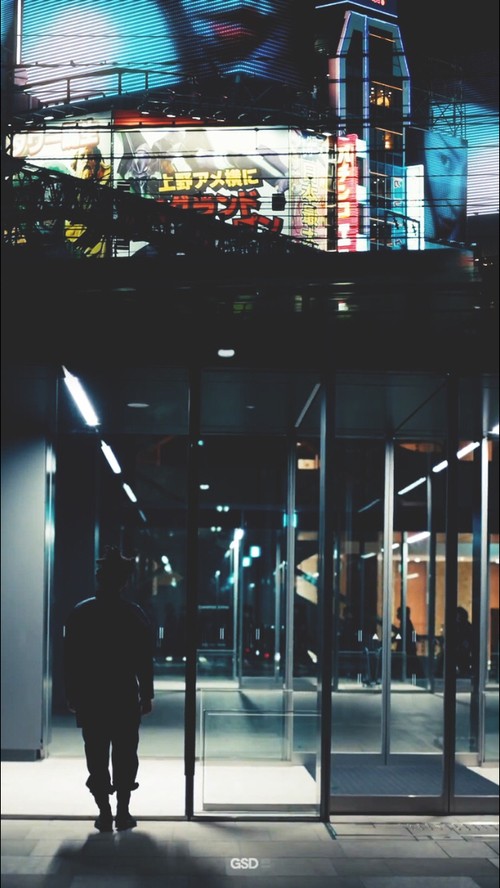 Czas biegnie nawet wtedy gdy my stoimy.