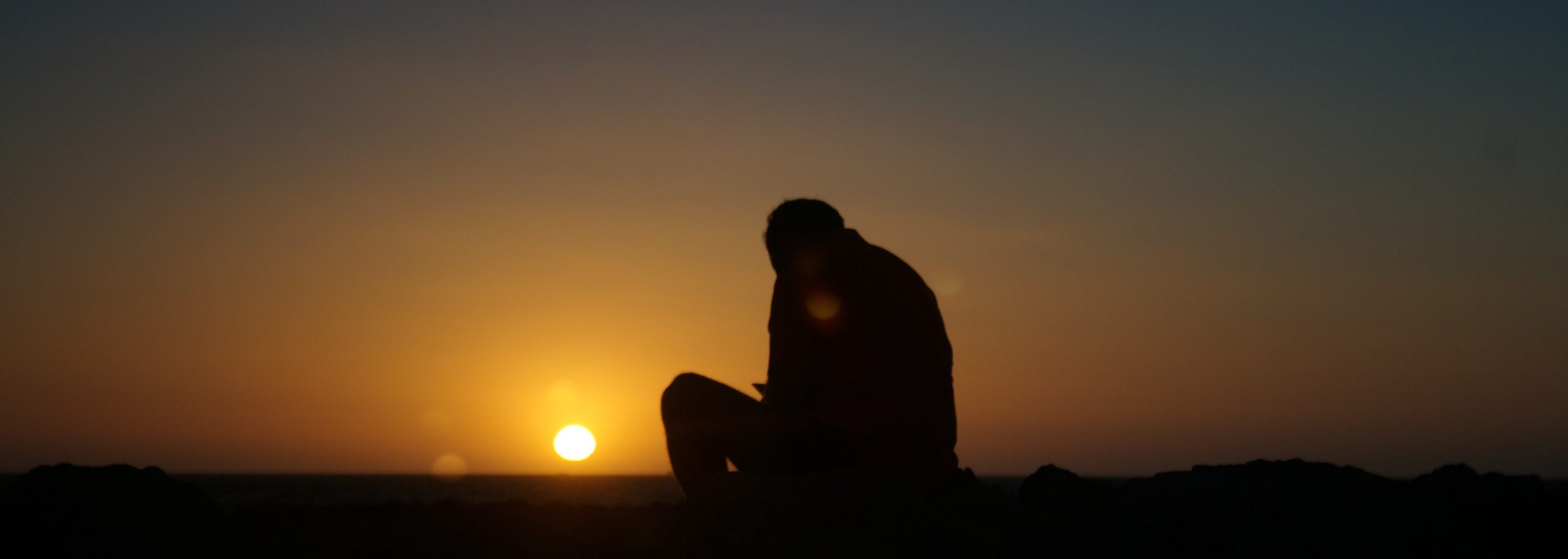 – To cię zabije – ostrzega. – Lepiej w ogóle …