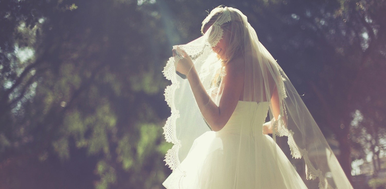 Niektórzy mówią, że miłość to najsłodsze uczucie, najczystsza forma radości, …