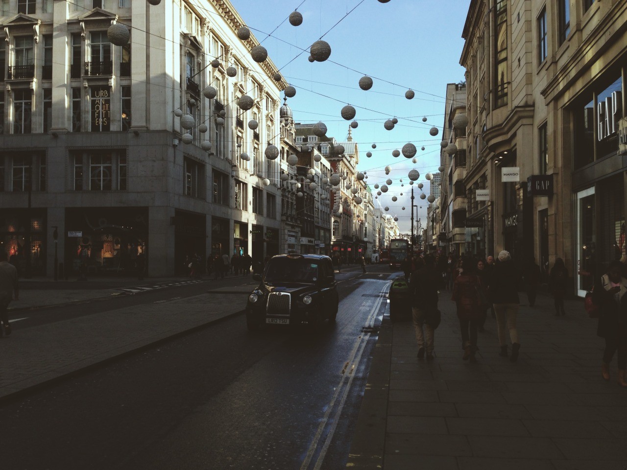 Nie ma takiego cierpienia, którego miłość nie byłaby w stanie …