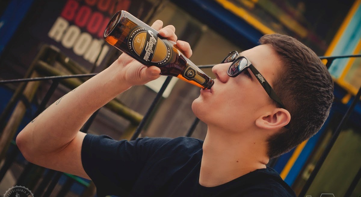 Strasznie przejmuję się tym, że się nie przejmuje niczym.