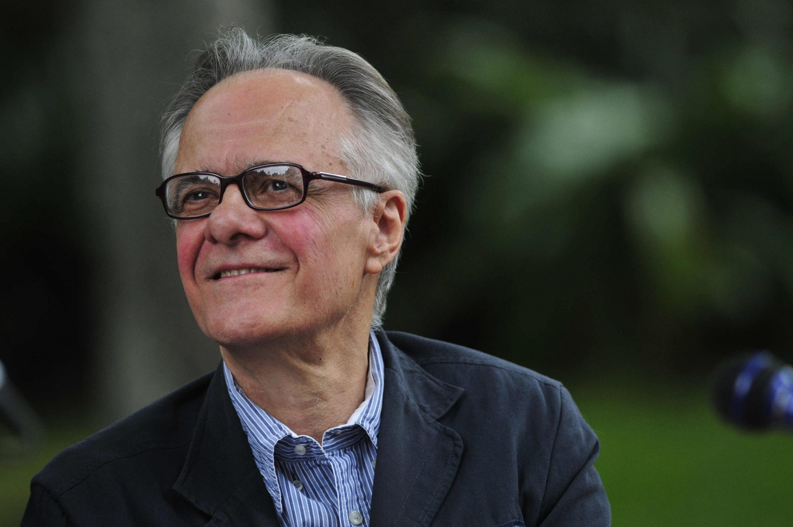 Łóżko służy miłości tylko przez pierwsze dni; potem miłość musi …