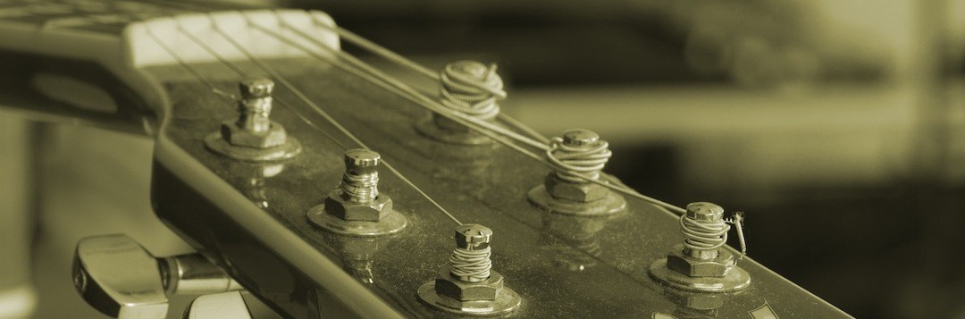 Niedoświadczony człowiek patrzy przeciwnikowi na ręce, wytrawny – obserwuje jego …