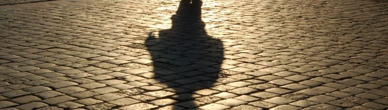 Czasami w trudnych sytuacjach, można pomylić współczucie z miłością