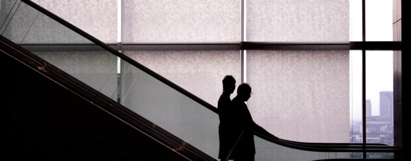 Lepiej nie mówić nic, niż mówić o niczym.