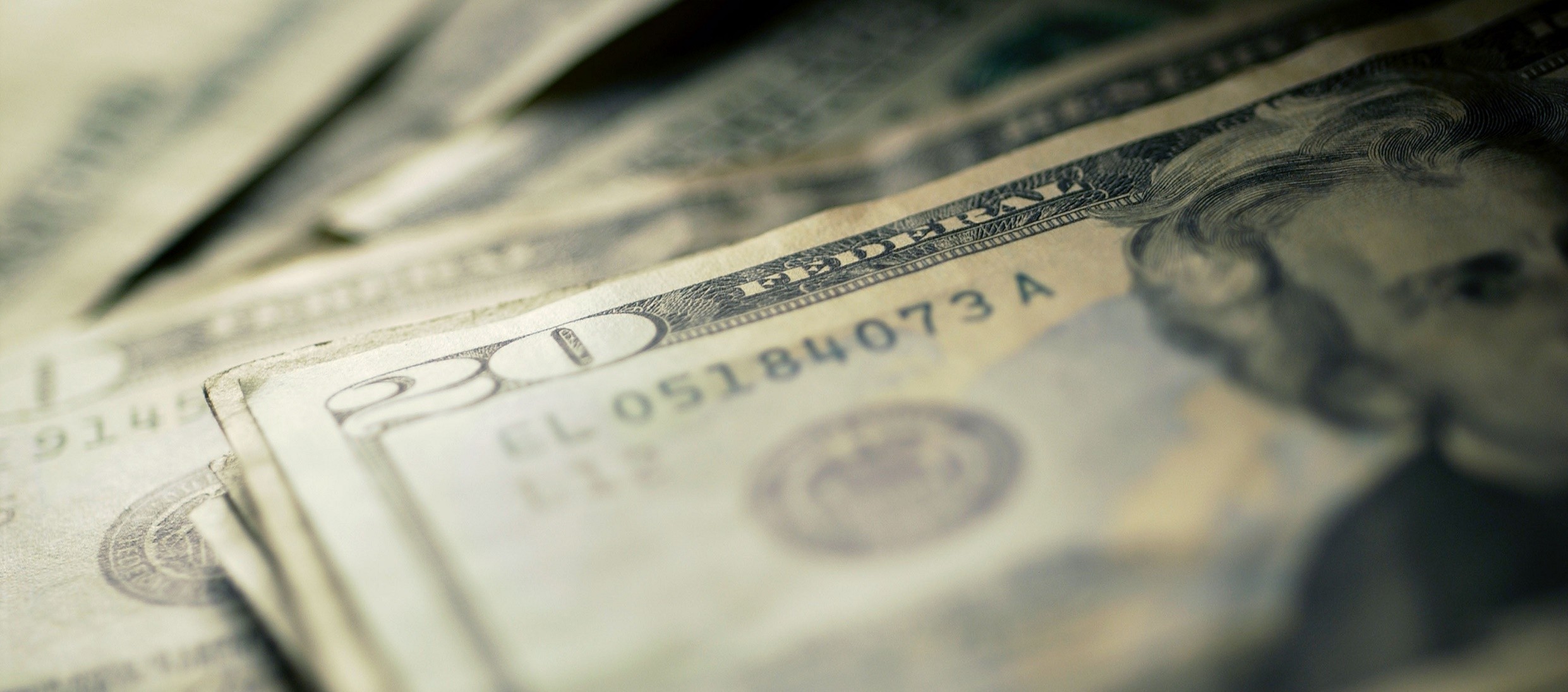 To nie miłość rządzi światem – tylko pieniądze.