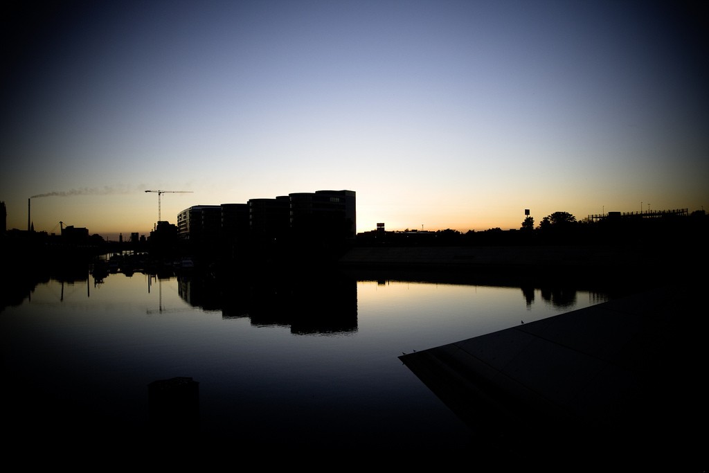 I nie pozwolę Ci później odejść. Raz… raz mi nie …