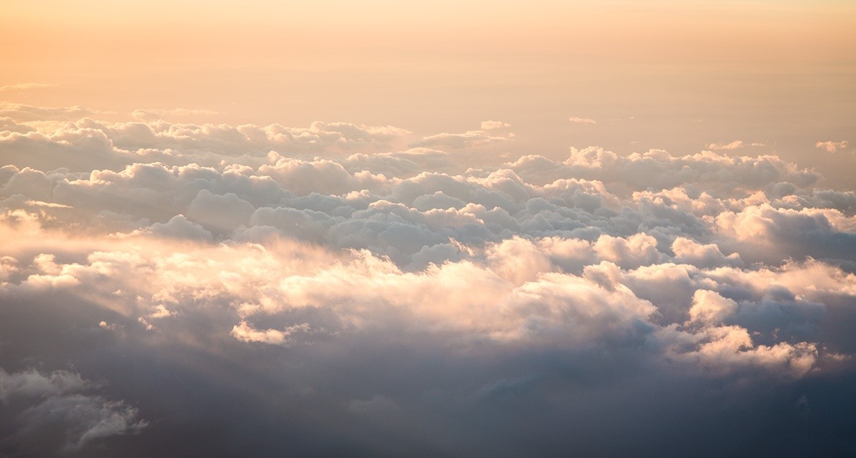 Nagle wszystko (a może nie wszystko, może tylko bardzo dużo) …