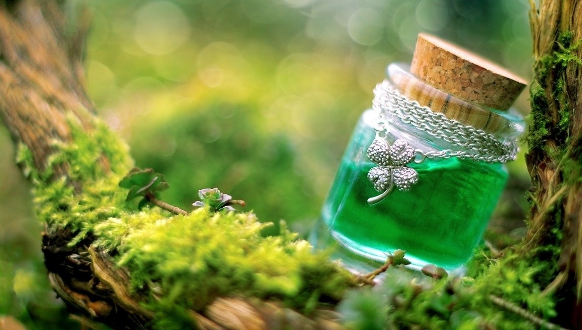 (…) powinniśmy szukać tego, co niezwykłe i zadziwiające (…), być …