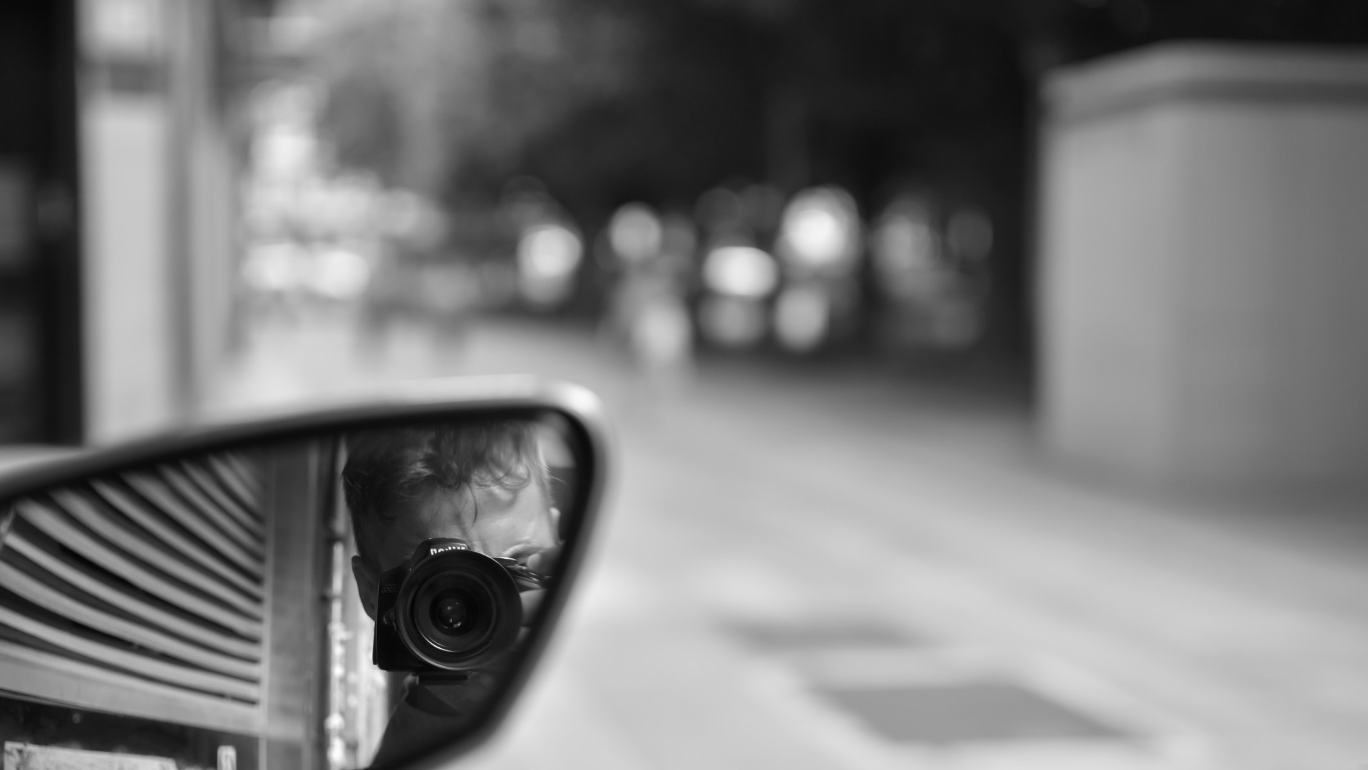 Życie tka się tylko raz. Nic nie można powtórzyć.