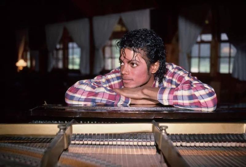 ,,Miłość jest nieograniczona, kochaj jak najwięcej”