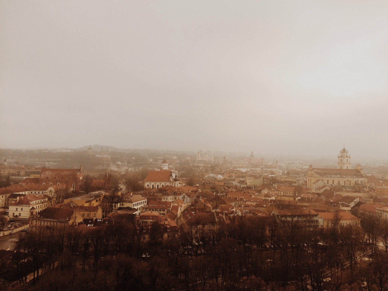 W życiu wszystko ma swój zmierzch. Tylko noc kończy się …