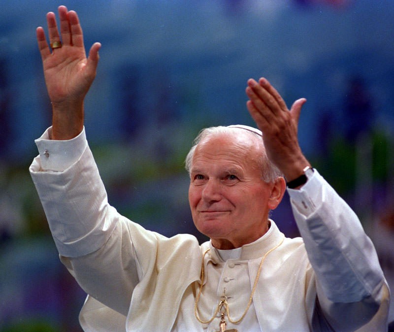 Jak można kochać Boga który jest niewidzialny, nie kochając człowieka …