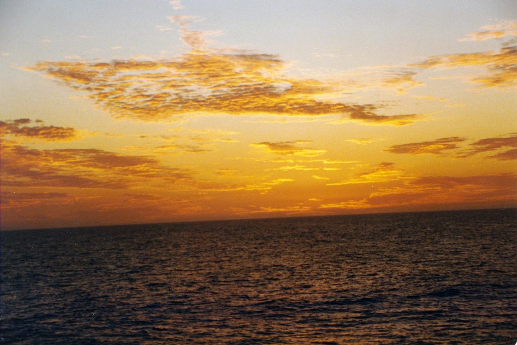 Zakłada się, że miejsca, w których żyjemy, w końcu upodabniają …