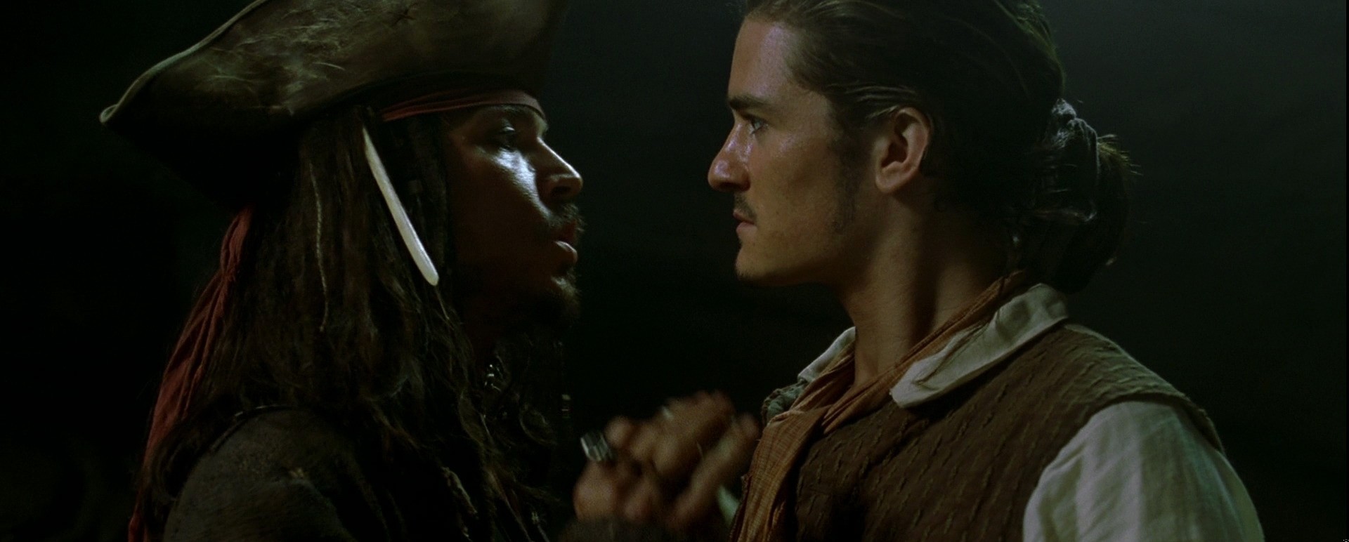 Will Turner: Albo skończysz jak Jones. Jack Sparrow: Nie do …