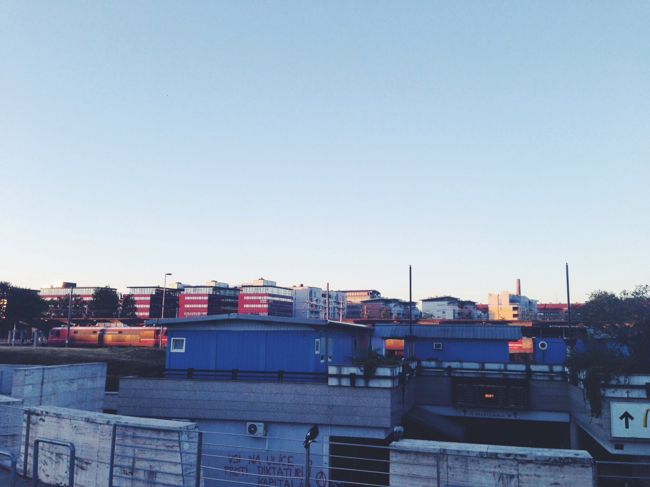 Gdyby nie myśl o samobójstwie, już dawno bym się zabił.