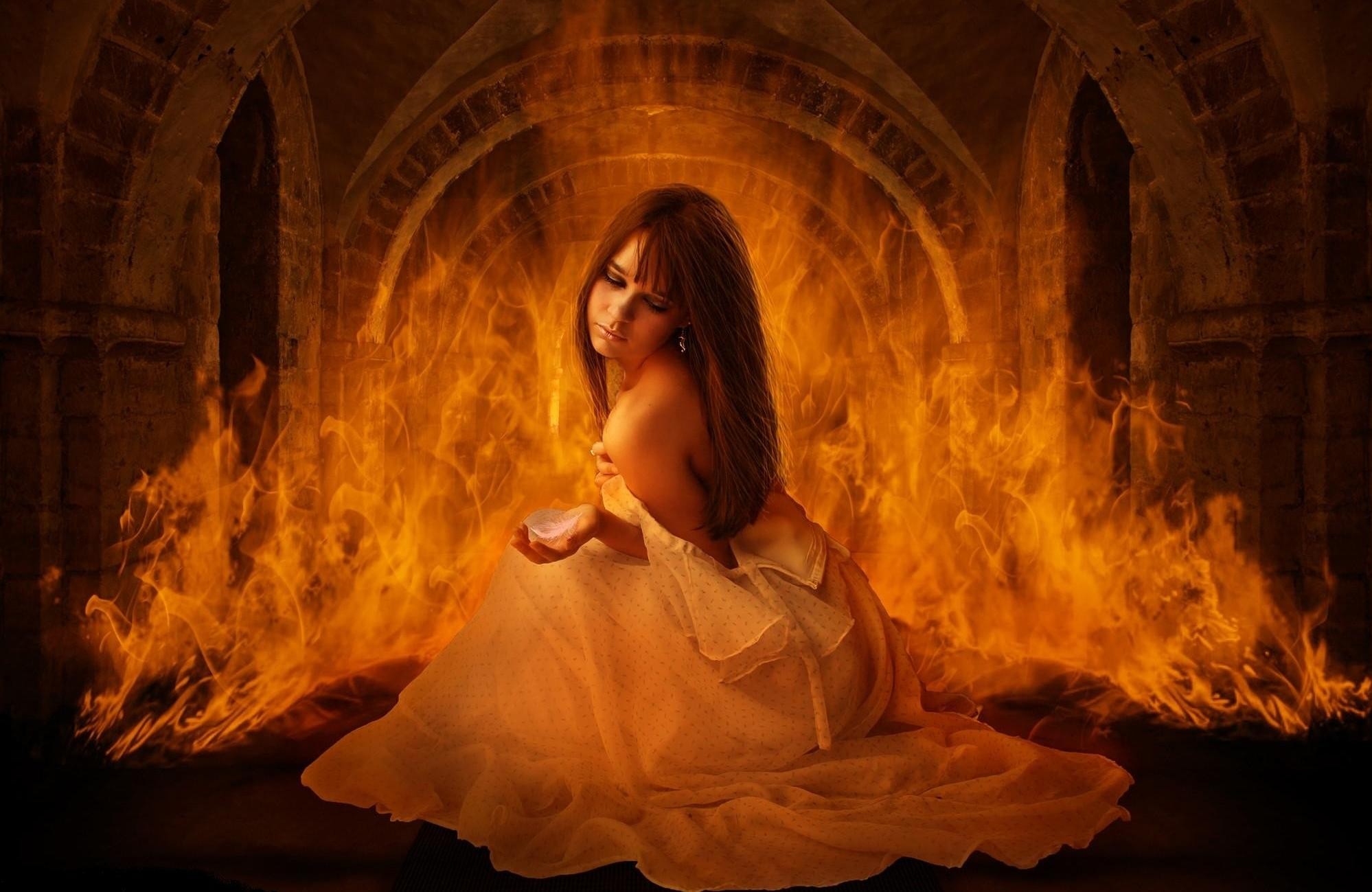 Ogień jest zaraźliwy! I jeśli my płoniemy, ty płoniesz razem …