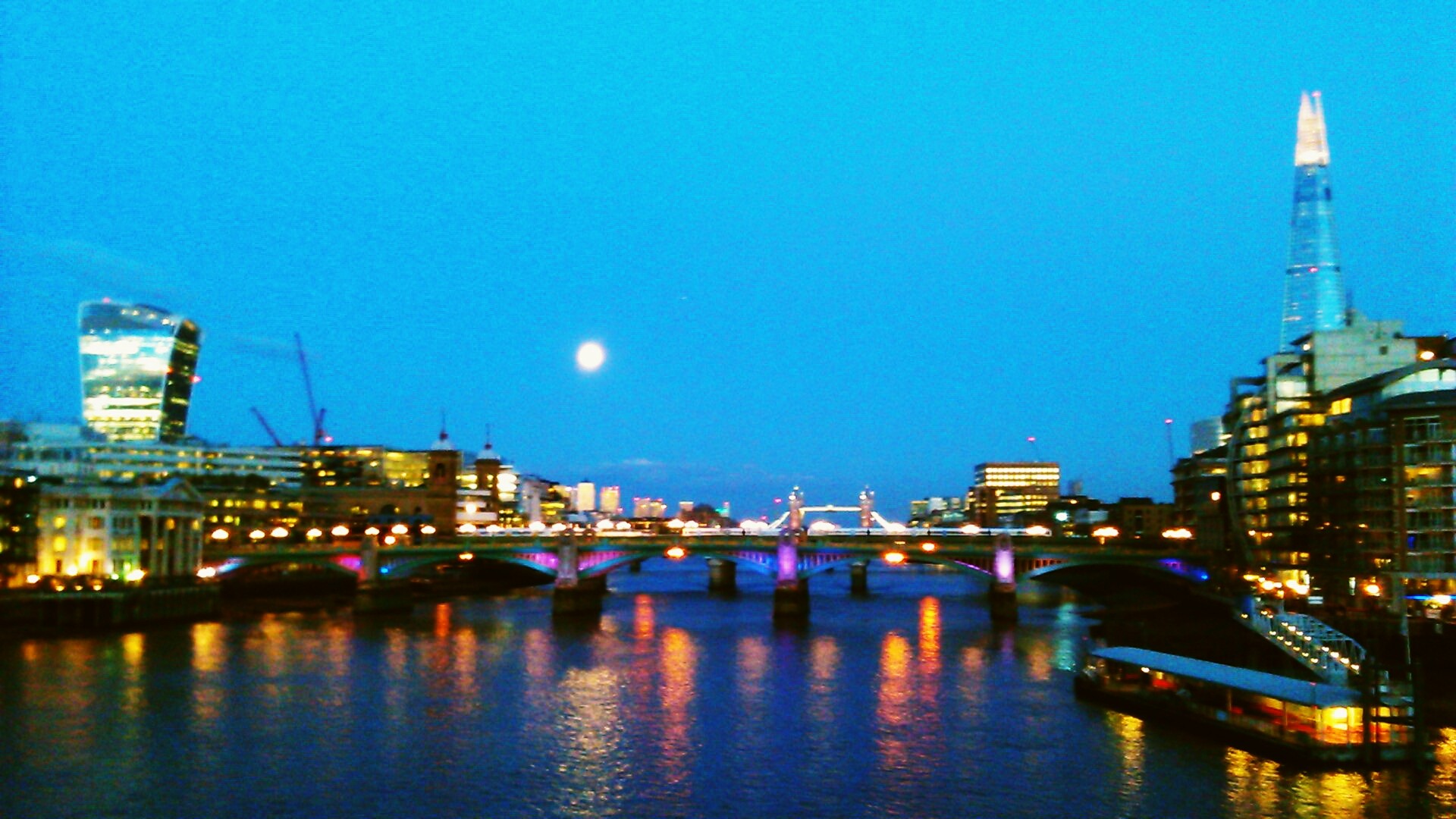 Wyglądało na to, że do robienia czegoś z niczego czegoś …