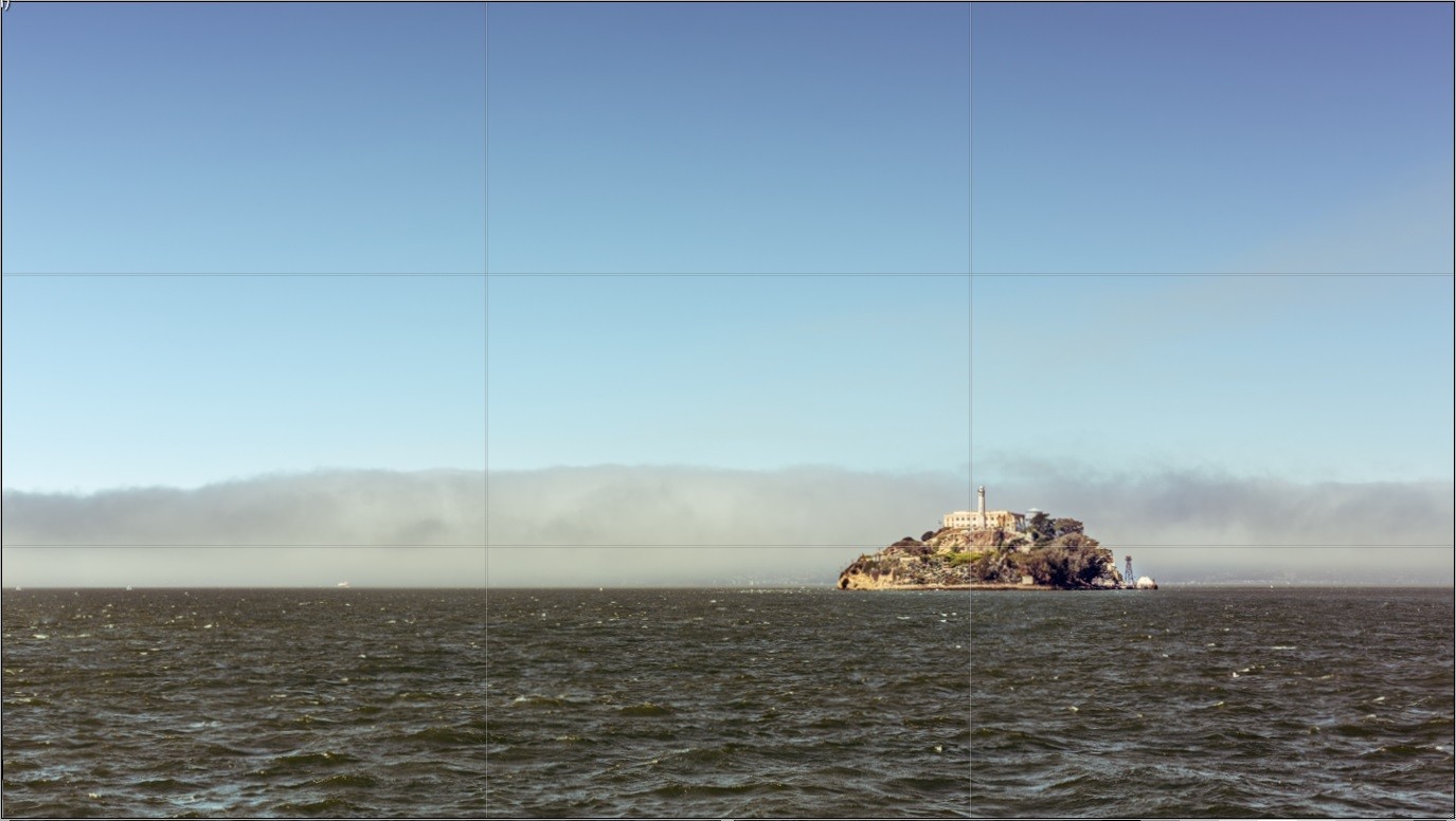 Wszyscy tęsknimy do rodzinnego domu, a jednocześnie pragniemy się od …