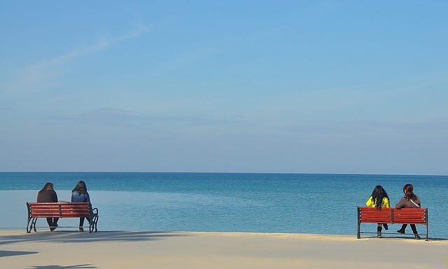 Podążaj za białym królikiem.