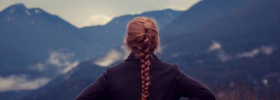 Miłość to raptem słowo. Słowo z kina, z książki, z …