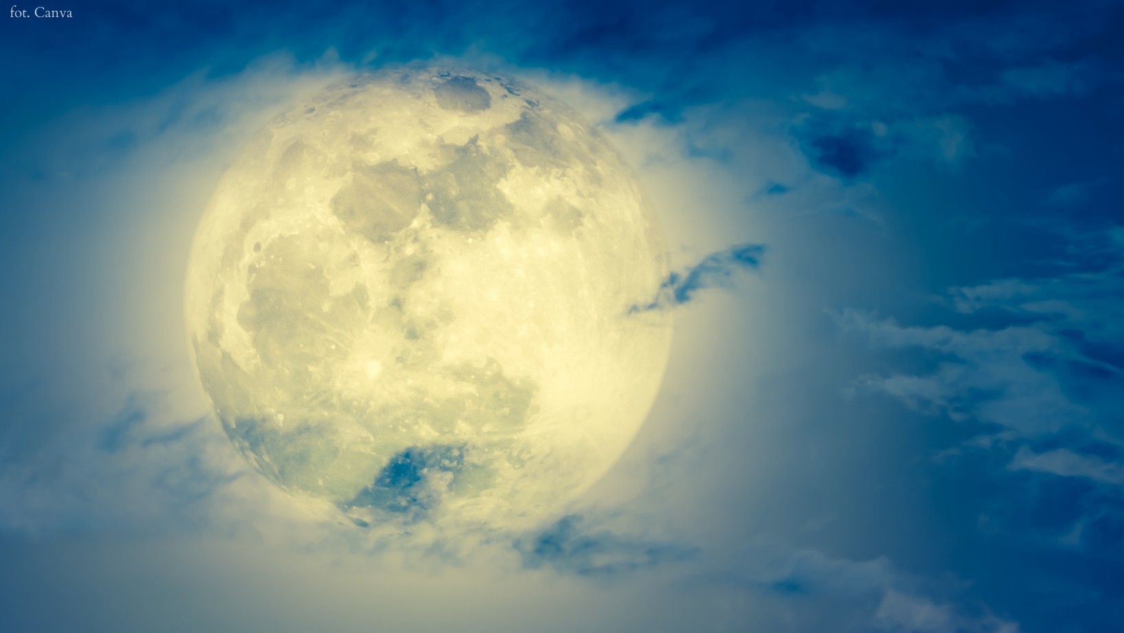 Pełnia Wilczego Księżyca na niebie. Co nam przyniesie?