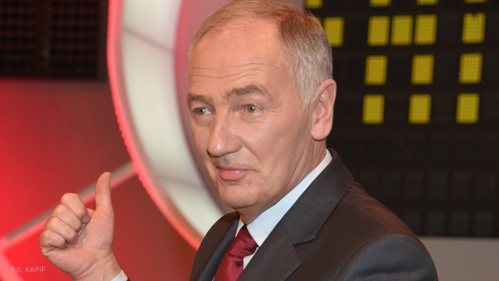 Nowa wpadka w „Familiadzie”! Strasburger zapytał o wyspę w Europie