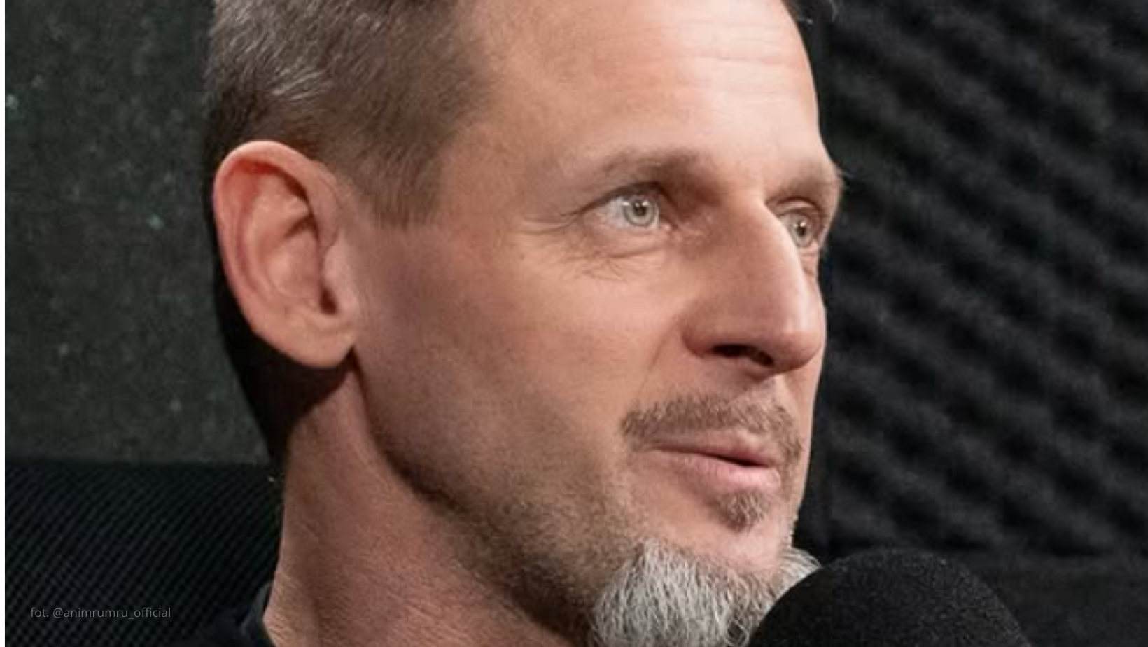 Ani Mru-Mru odwołał występy. Co naprawdę dzieje się z Michałem Wójcikiem?