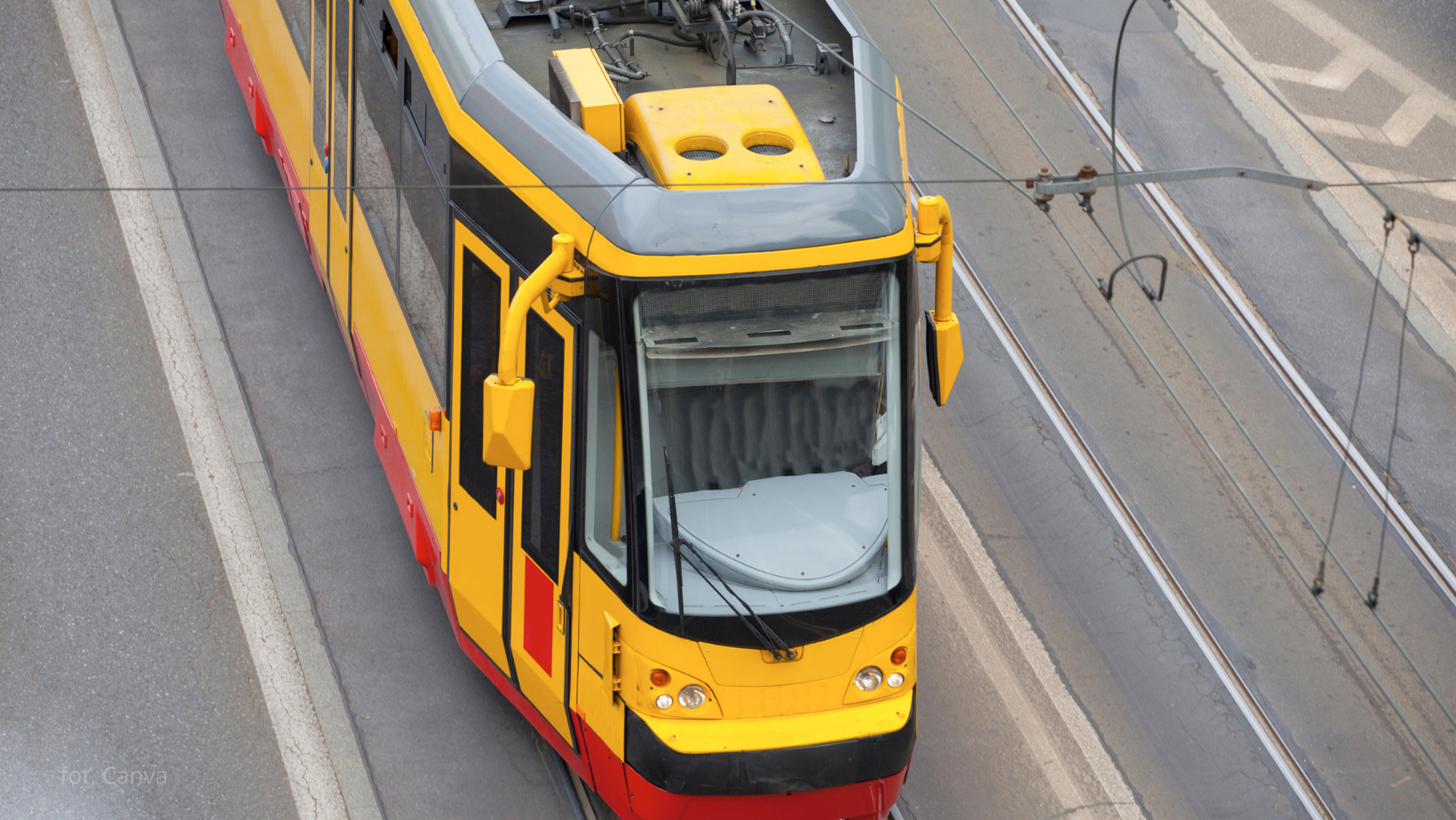 Zderzenie tramwajów w centrum Warszawy. Są ranni