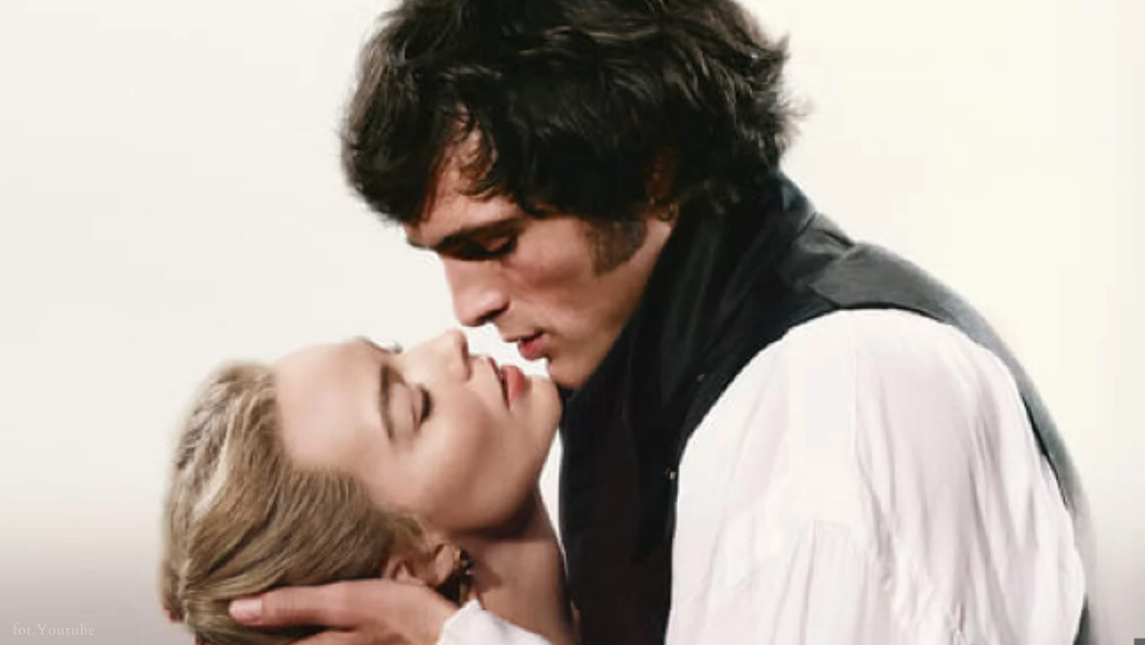 Kontrowersyjny hit 2026 już w streamingu. „Wichrowe wzgórza” trafiły do sieci szybciej, niż się spodziewano