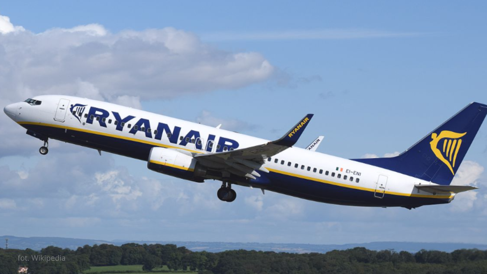 Ryanair ostrzega pasażerów. Wakacyjne loty mogą być zagrożone!