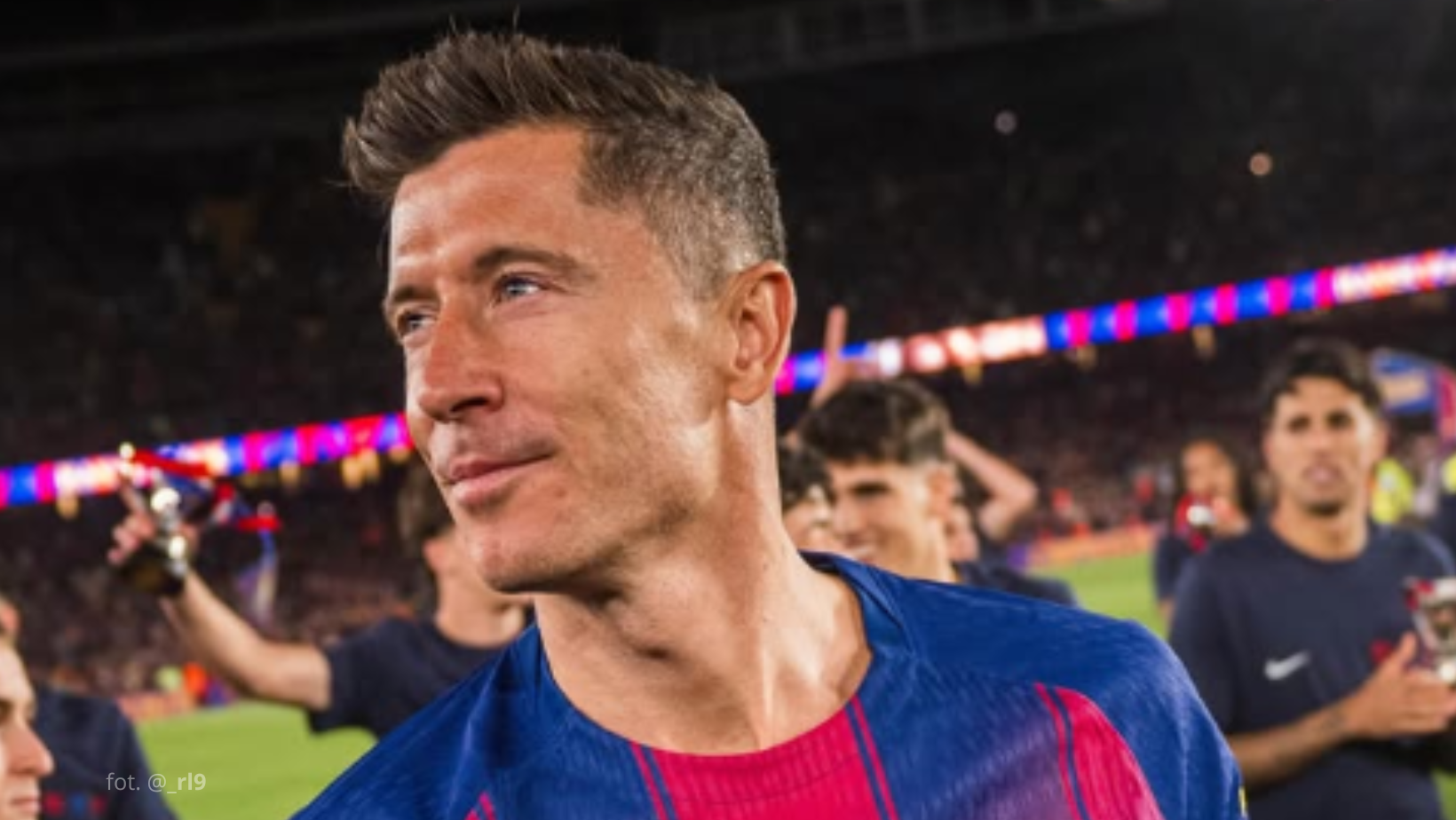 Gigantyczna oferta dla Lewandowskiego? Może zarobić fortunę po odejściu z FC Barcelony