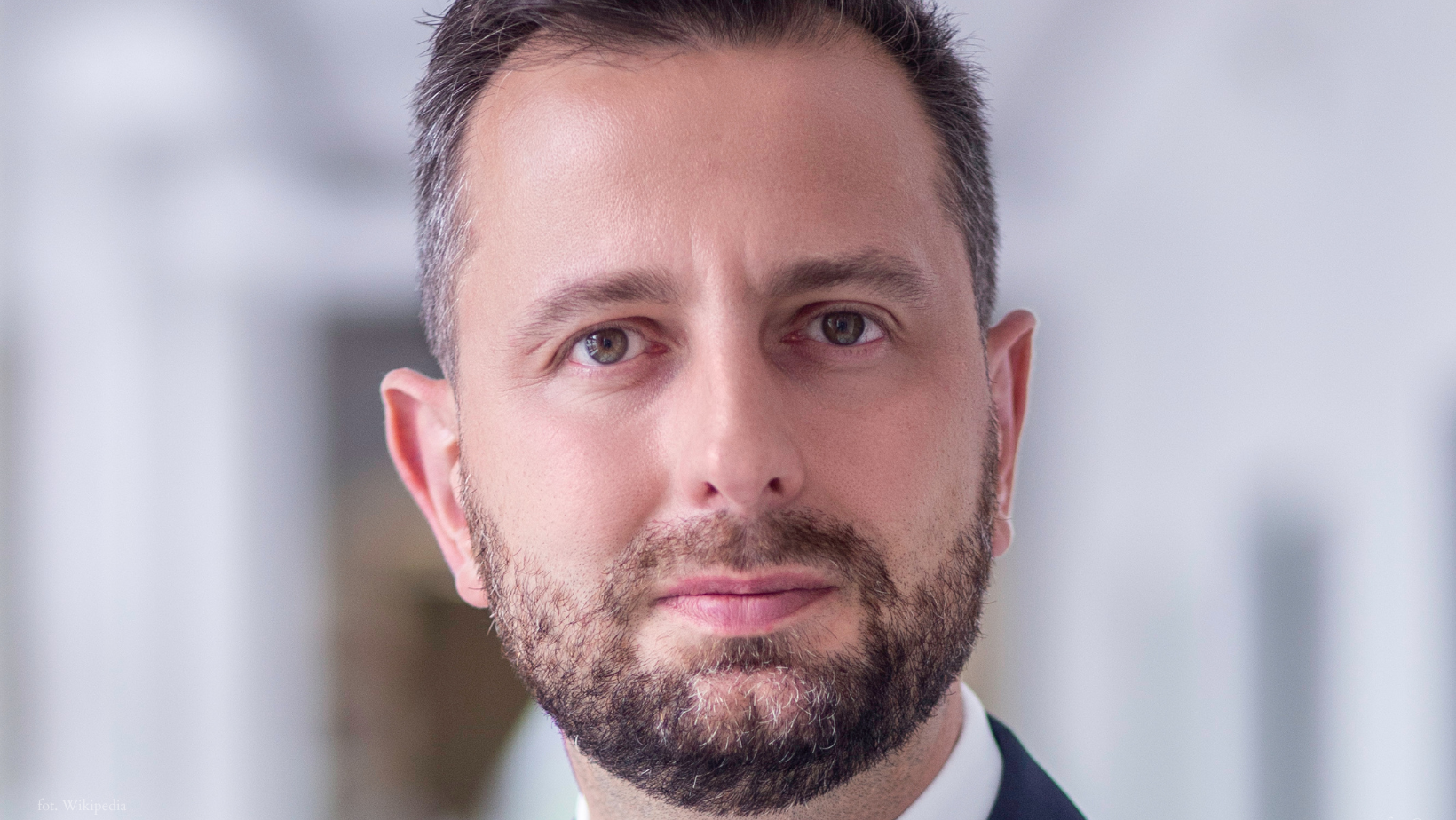 Kosiniak-Kamysz o wybuchach przy granicy. Wojsko dostało zgodę na zestrzelenie obiektów