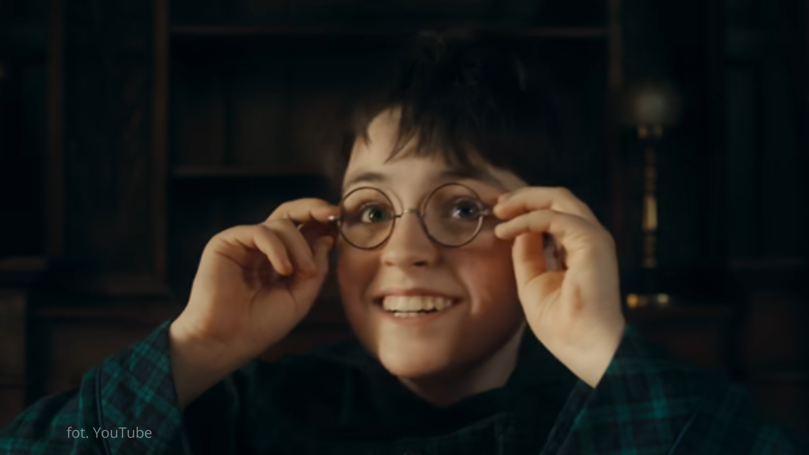 Harry Potter wraca do Hogwartu w serialu HBO. Pierwszy sezon pokaże sceny pominięte w kinie